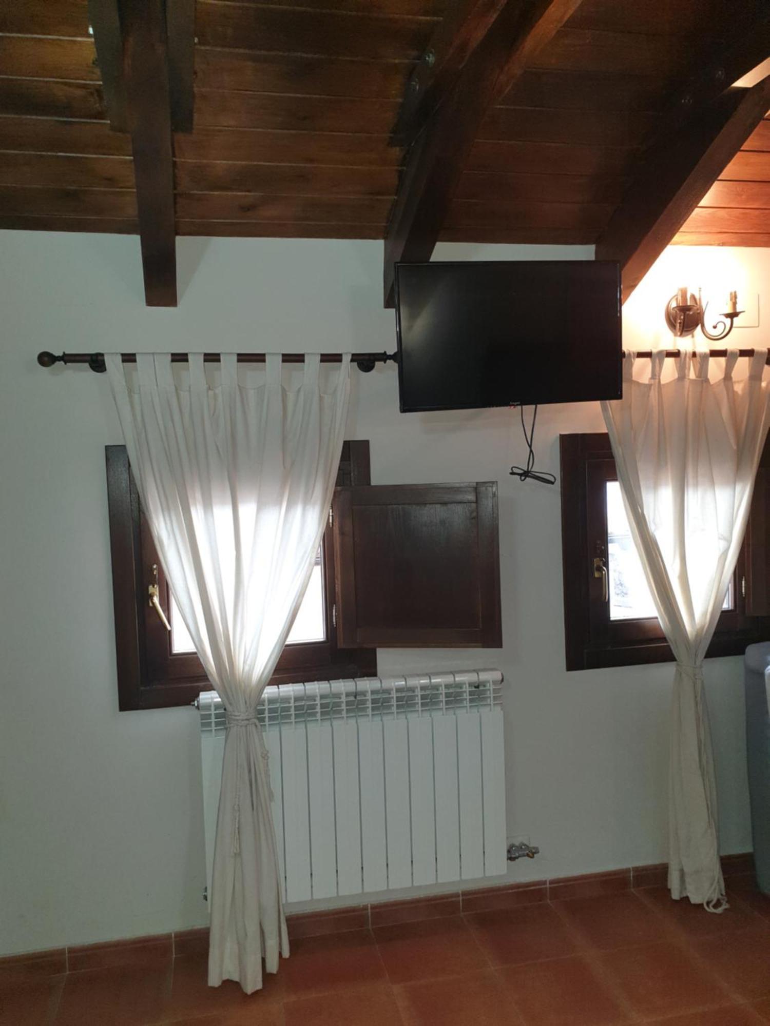Cabraberry Hotel Cabra de Mora ภายนอก รูปภาพ