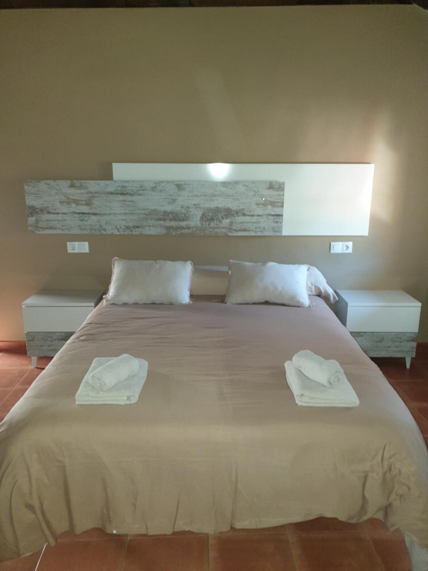 Cabraberry Hotel Cabra de Mora ภายนอก รูปภาพ