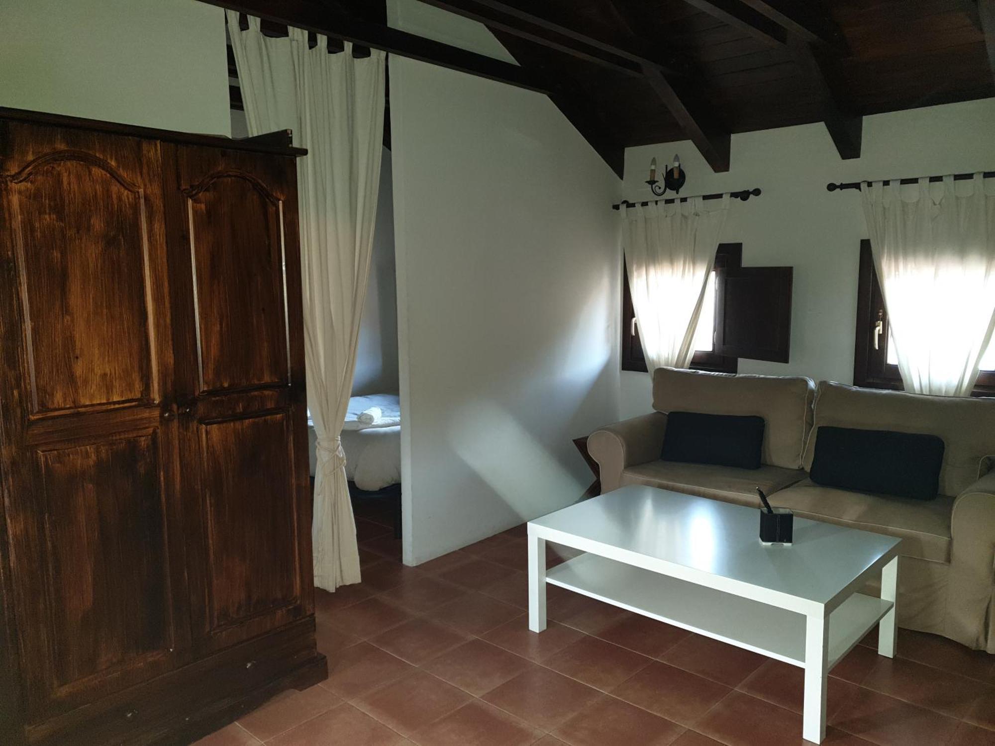 Cabraberry Hotel Cabra de Mora ภายนอก รูปภาพ