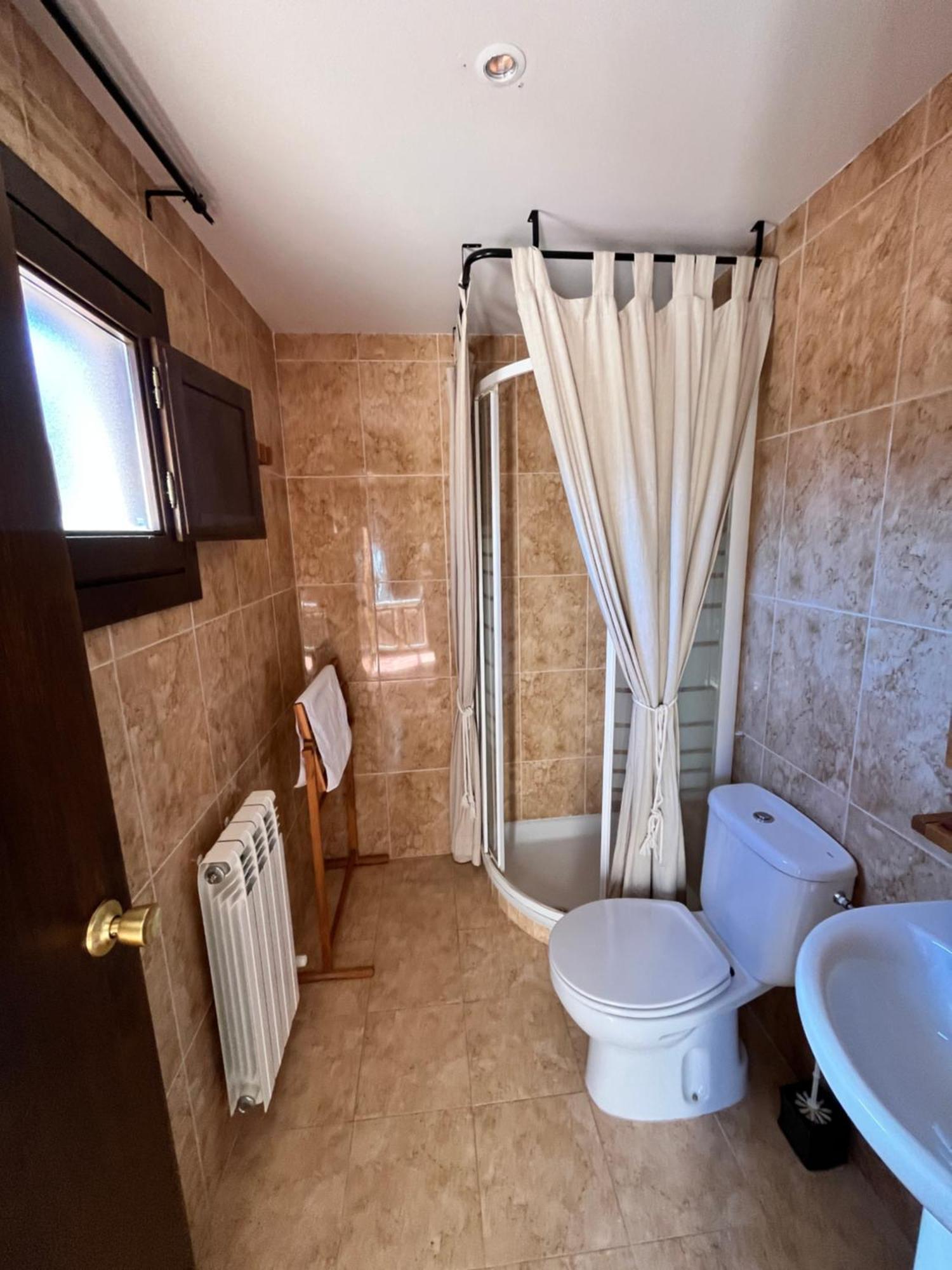 Cabraberry Hotel Cabra de Mora ภายนอก รูปภาพ